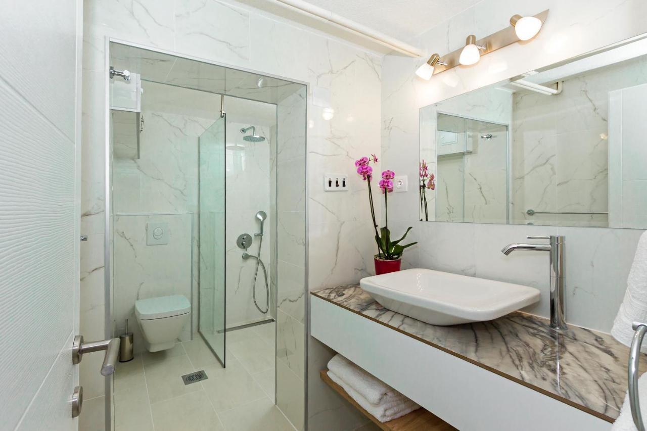 Ines Apartments Ohrid Exterior foto